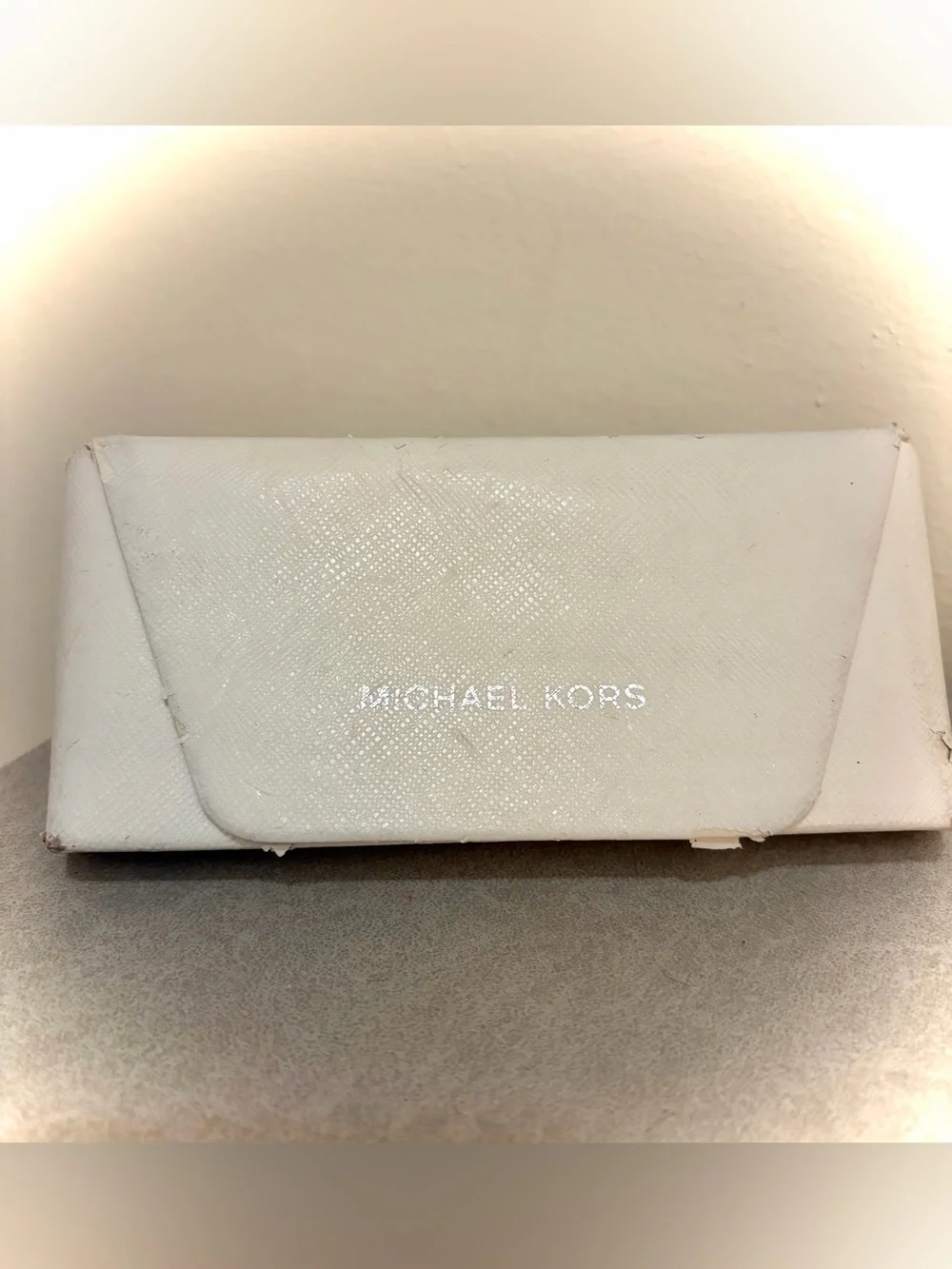 Authentic Michael Kors MK2080U 333281 Polarized Black Brow Sunglasses 56mm